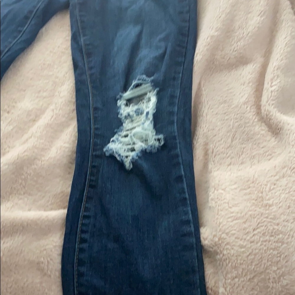 Jeans - Picture 2 of 3